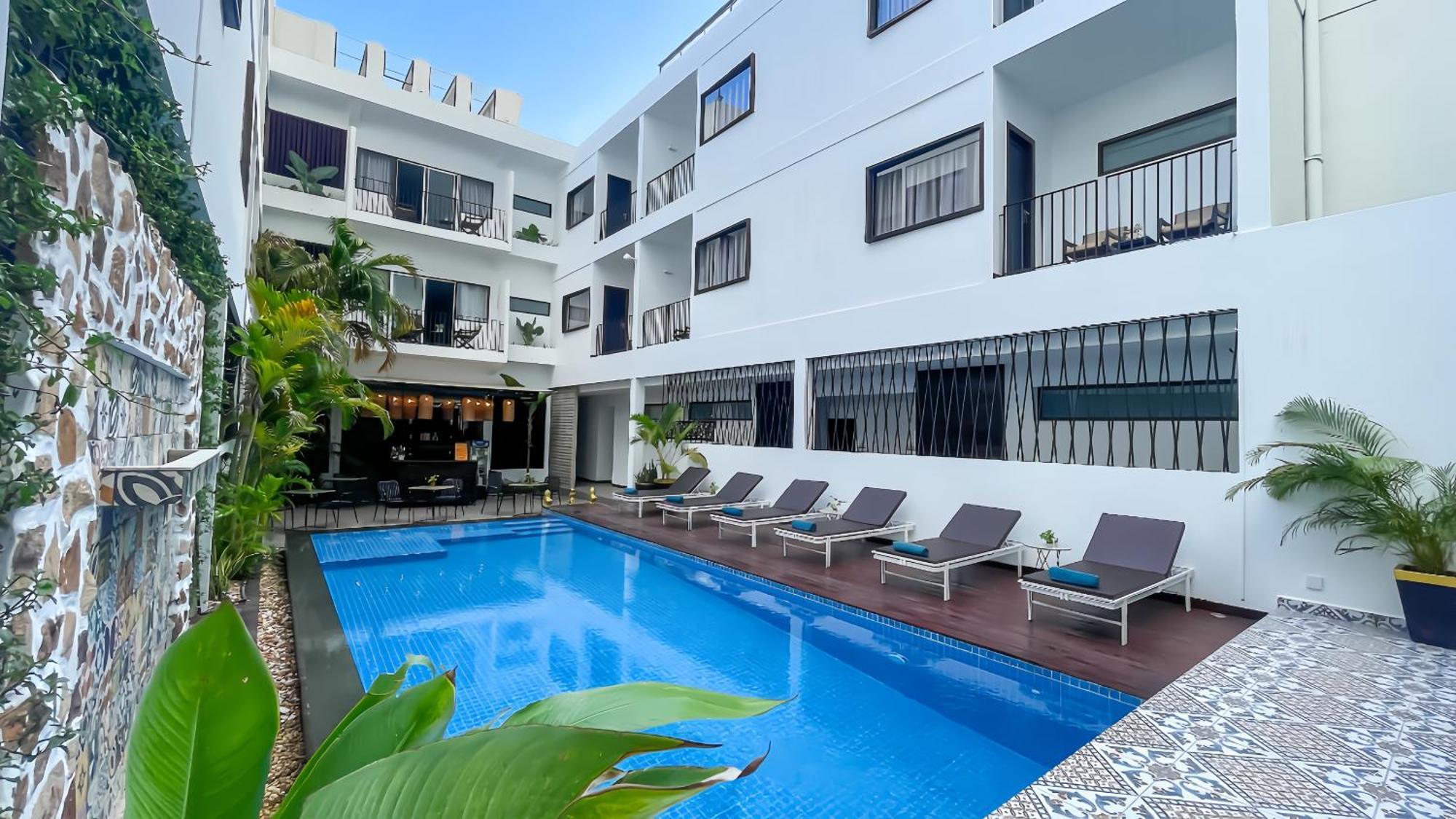The Calm Oasis Hotel Сием Реап Екстериор снимка