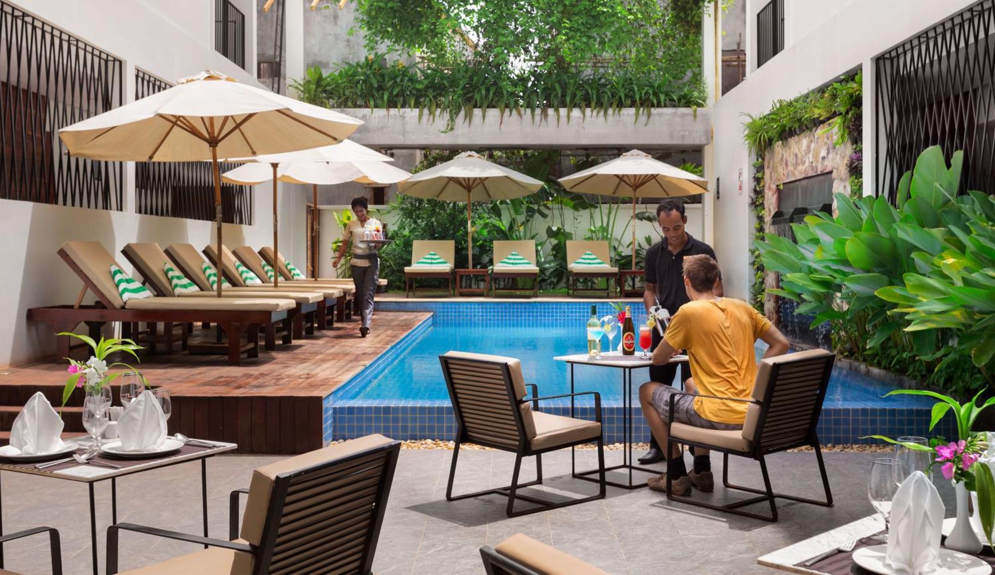 The Calm Oasis Hotel Сием Реап Екстериор снимка